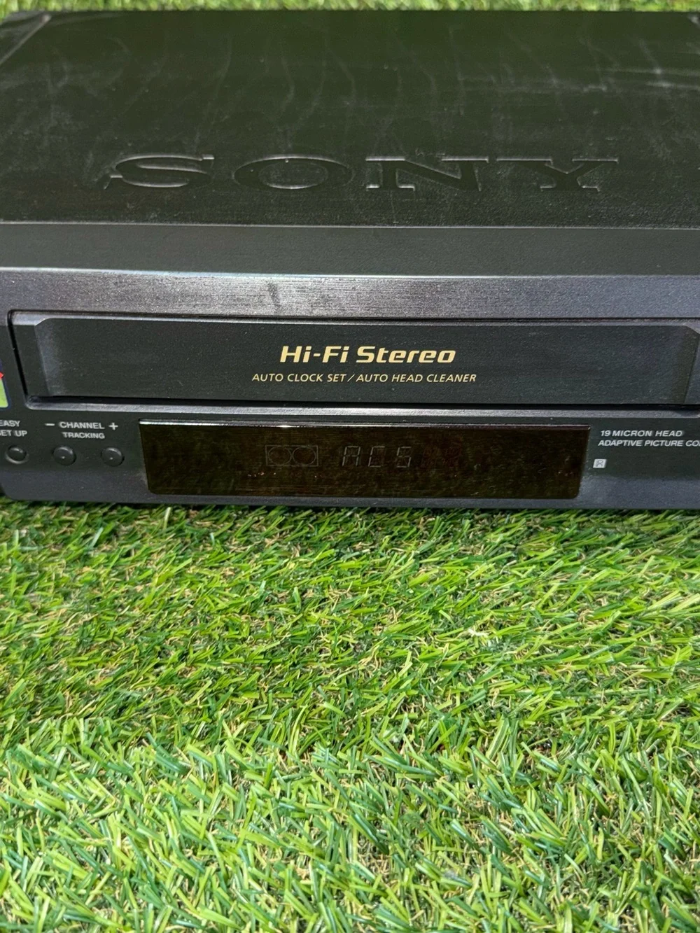 Sony SLV-679HF VHS Hi-fi Stereo No Remote. Tested and Working Vintage 90s
